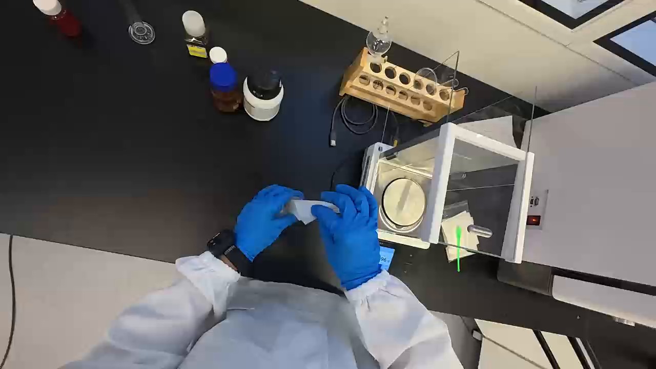 First RGB frame of the self-captured precision weighing video