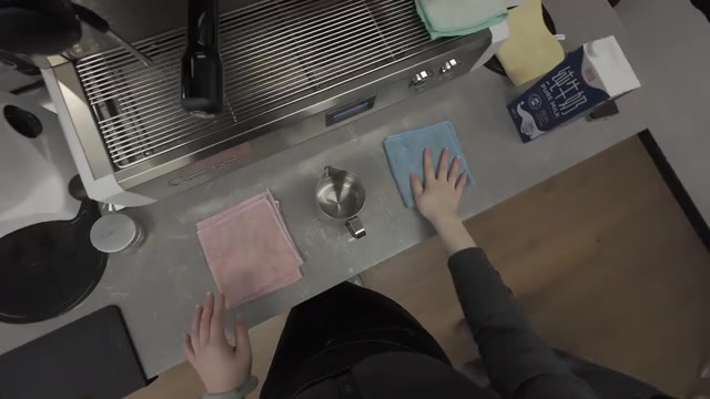 First RGB frame of the self-captured cleaning portafilter video